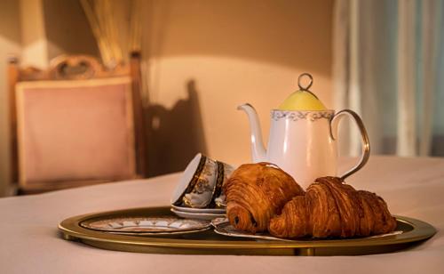 อาหารและเครื่องดื่ม, BOHOTEL in มาคเคิลไฟล์