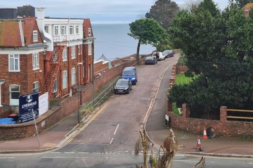 Picture of Beautiful 2-Bed Apartment On Torquay Seafront