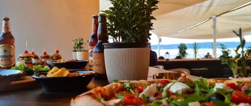 Food and beverages, Heritage Villa Vitturi Sea View in Kastela