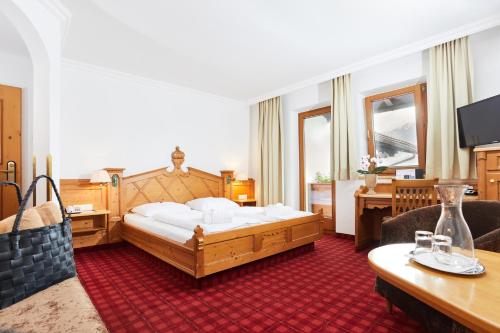 Luxury All Inclusive Resort Schwarzbrunn - 4 Stars Superior Room Type - Romantic Double Room