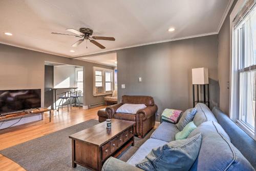 Pet-Friendly Belmar Cottage Less Than 1 Mi to Beach! in Belmar, USA