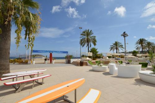 Seafront Apartment in Magaluf