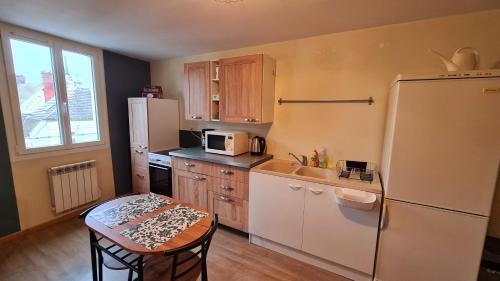 Le Studio Bis - Appartement meublé tout confort Centre Ville (Le Studio Bis - Appartement meuble tout confort Centre Ville) in Ponsenmaksence