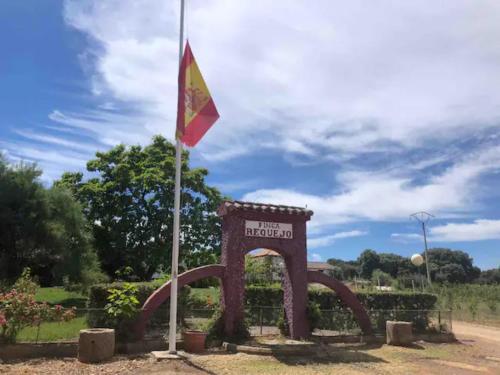 Casa rural en una finca de 300 ha reg 49426