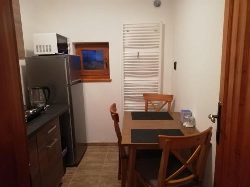 ห้องครัว, Apartmán Anička (Apartman Anicka) in โนวา ปากา