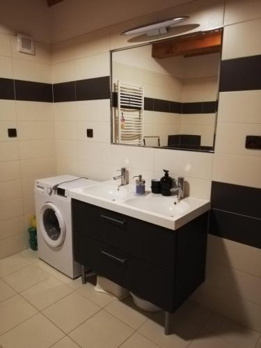 Apartmán Anička (Apartman Anicka) in โนวา ปากา