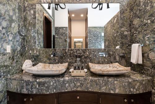 Mansion Villa in Soliman Bay for 34 guests! photo 1