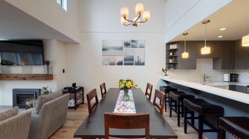 Greyhawk by Whistler Premier, Whistler (foto 8)