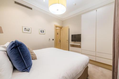 Claverley Court Apartments Knightsbridge