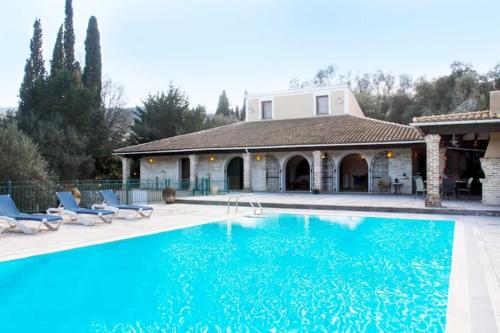 VILLA JUDI SLEEP PRIVE SWIMMING POOL gîte à louer Kassiópi