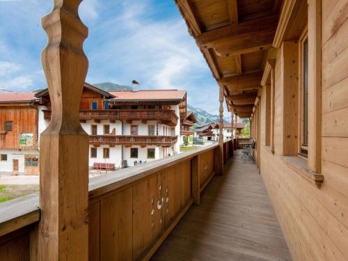 Relaxing Apartment in Hainzenberg with Ski Storage 