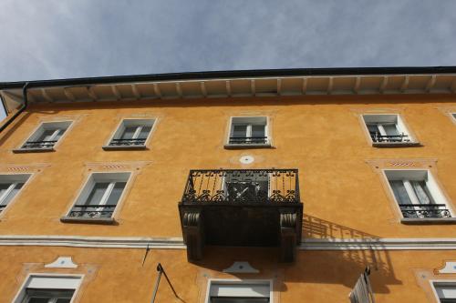 Casa Gialla - Apartment - Russo