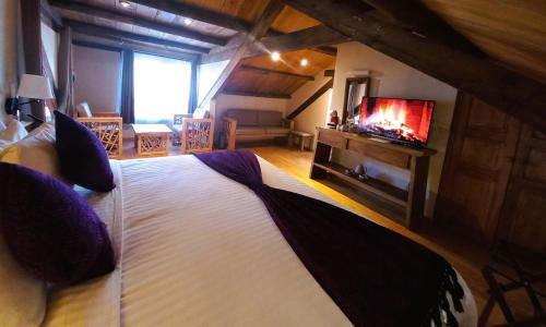 340580166 Hotel Junvay
