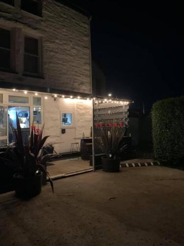 The Queens Hotel Harlech – Harlech