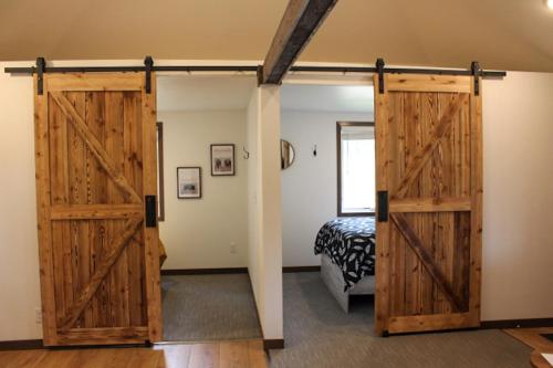 Cabin 1 at Horse Creek Resort, Rapid City (Foto 5)