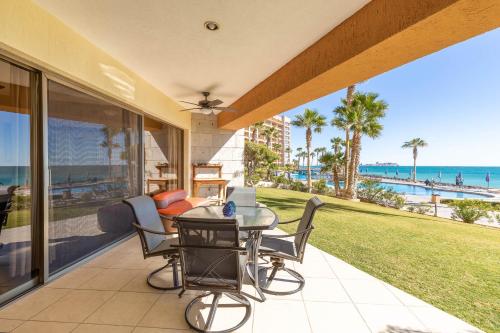 ระเบียง/ชานเรือน, Sonoran Sun Ground Floor - 104-W in แซนดี บีช