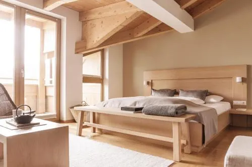 GEBHARD Boutique B&B inkl SOMMERCARD in Fiss, Österreich