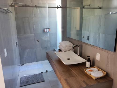 ห้องน้ำ, CaLu Hotel en La Laguna, Santa María del Oro (CaLu Hotel en La Laguna, Santa Maria del Oro) in ซานตา มาเรีย เดล โอโร