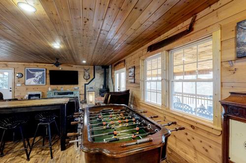 Lucky Clover Cabin in Blairsville, USA