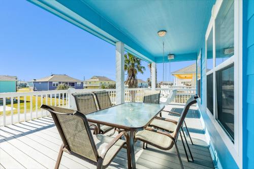 Flip Flop Fanta-Sea in Crystal Beach, USA