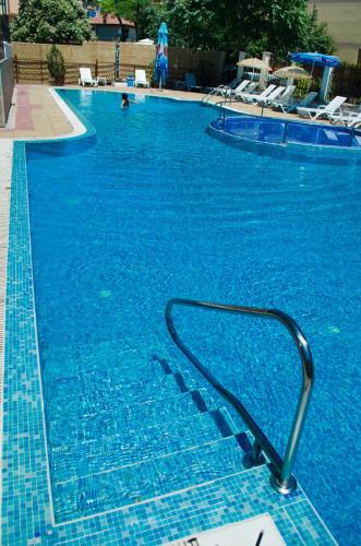 Flagman Hotel - image 11