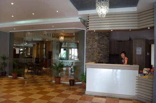 Flagman Hotel - image 13