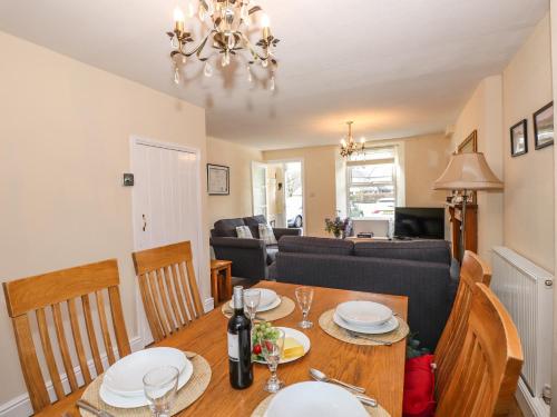 Becksteps Cottage - image 2