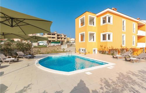 Stunning Apartment In Premantura With 1 Bedrooms, Wifi And Outdoor Swimming Pool - Premantura