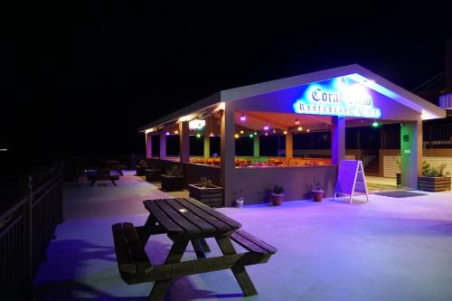 Restorāns, Coral View Hotel & Resort in Caye Caulker