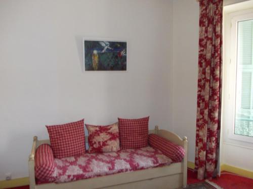 Triple Room (2 Adults + 1 Child)