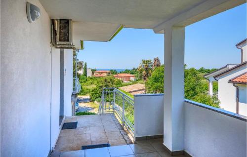 A szálláshely kívülről, Beautiful Apartment In Umag With Wifi in Lovrecica