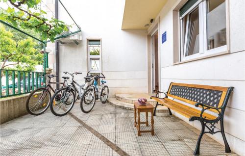 Balcony/terrace, Stunning Home In Slivno in Slivno