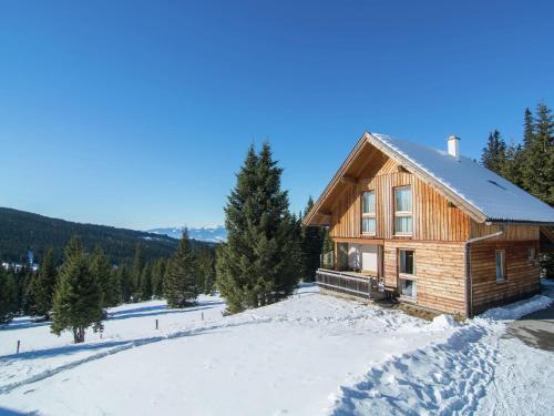 Beautiful Holiday Home in Weinebene with Sauna - Obergösel
