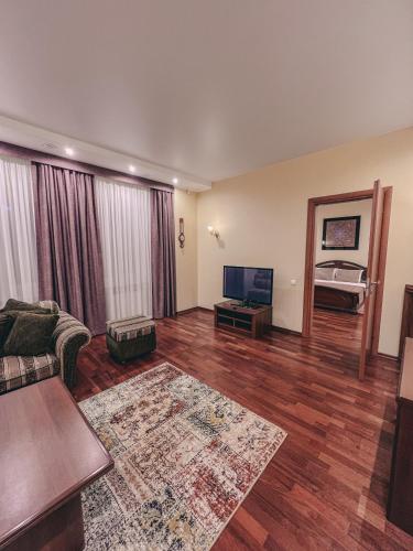 Hotel Snezhny - image 12