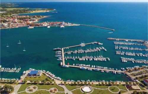 Stunning Apartment In Umag With Wifi