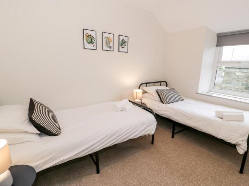 Rose Suite - image 13