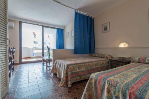 Apartamentos Complejo Eurhostal - image 7