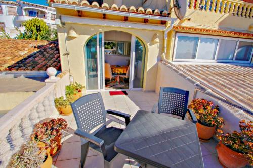 Gina - fantastic sea view apartment in Moraira