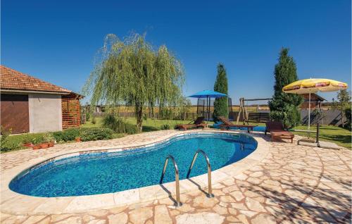 Pet Friendly Home In Ozalj With Outdoor Swimming Pool