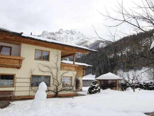 Apartment in Waidring near PillerseeTal Ski Area