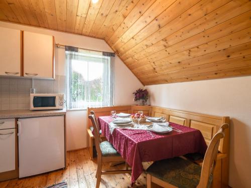 Holiday home in Sankt Andrae near Lake Klopeiner