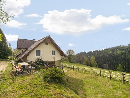 Holiday home in Sankt Andrae near Lake Klopeiner