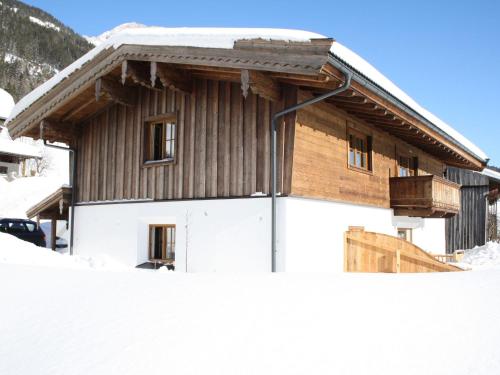Apartment Leogang near Ski Slopes
