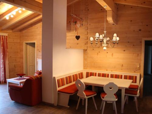 Apartment Leogang near Ski Slopes