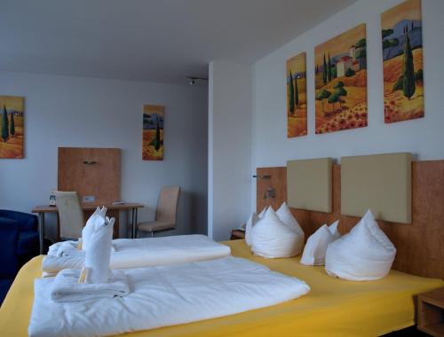 Hotel Hembacher Hof - image 5
