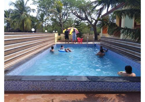 Sunset Villa Stay with Pool Alibaug