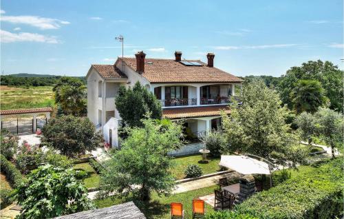  Apartment Mugeba I, Pension in Poreč