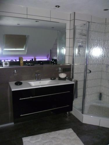 Bathroom, Ambiente in Mehren (Rhineland-Palatinate)