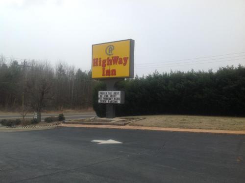 HighWay Inn