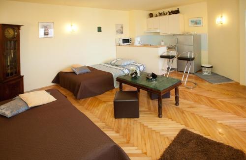 Apartments Beautiful Sandy Beach - image 13